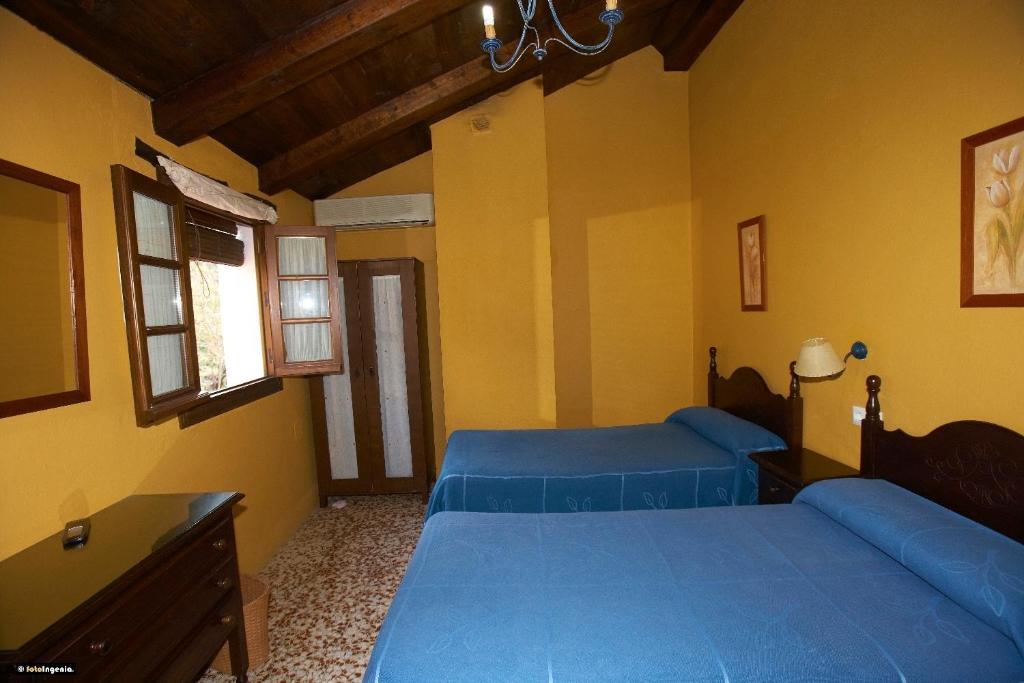 Hotel Enrique Calvillo El Bosque Ruang foto